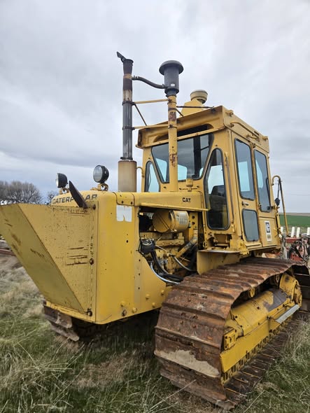 D5B CAT DOZER